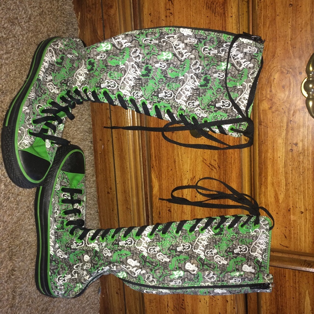 OOAK CUSTOM XX HI KNEE-HIGH CONVERSE GREENGRAFFITI